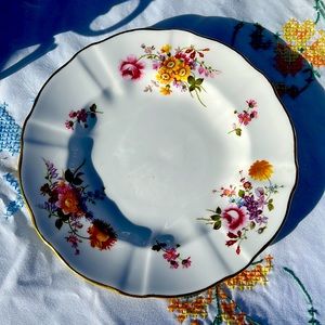 Royal crown derby “Posies” decorative plate